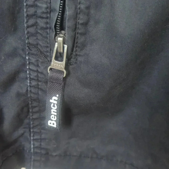 Women's Bench Light Weight Jacket - great condition size Medium - Picture 8 of 10